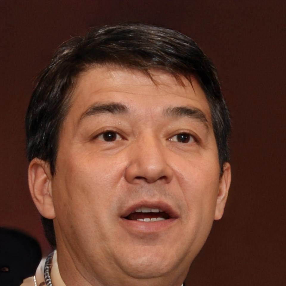 Николас Андронику, финансовый консультант